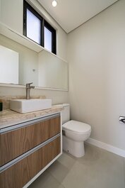 182 - Hermoso apartamento de 2 dormitorios en Mariscal