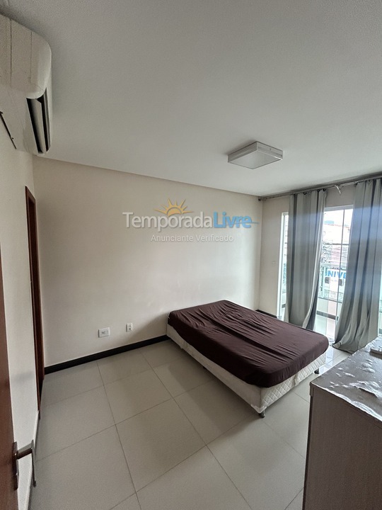 Casa para aluguel de temporada em Guarapari (Praia do Morro)