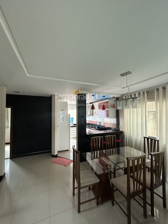 Casa para aluguel de temporada em Guarapari (Praia do Morro)