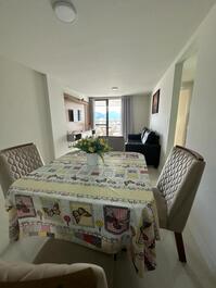 Apartamento luxo vista para o mar (parcial) na praia do morro