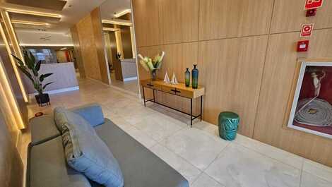 Apartamento luxo vista para o mar (parcial) na praia do morro