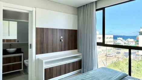 183 - Linda Cobertura com 03 Suítes em Mariscal