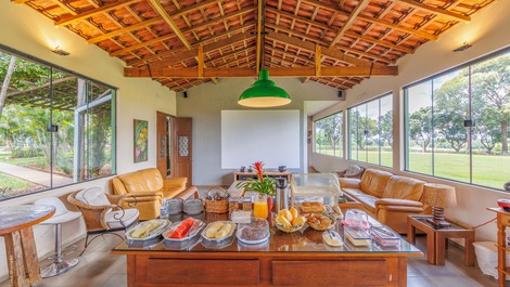 Hermoso Haras a 142 Km de São Paulo por la Carretera Castelo Branco