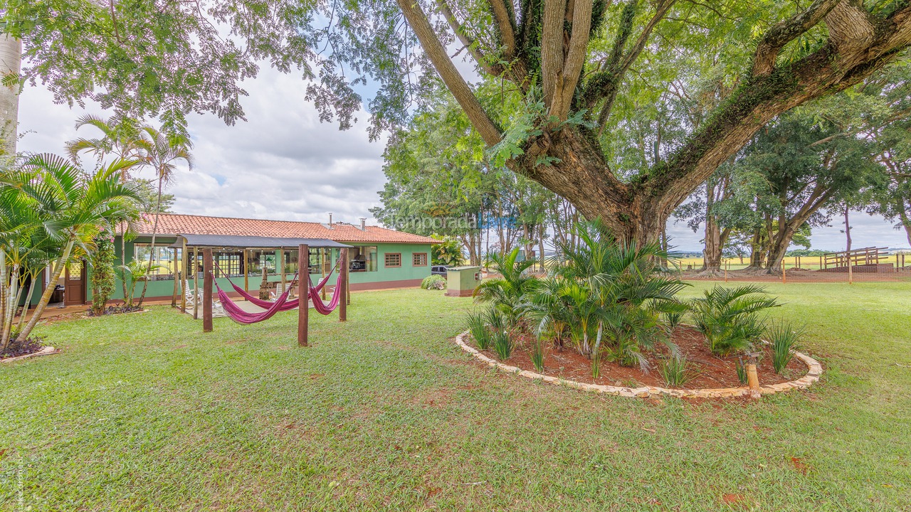 Granja para alquiler de vacaciones em Cesário Lange (Bairro Aleluia)