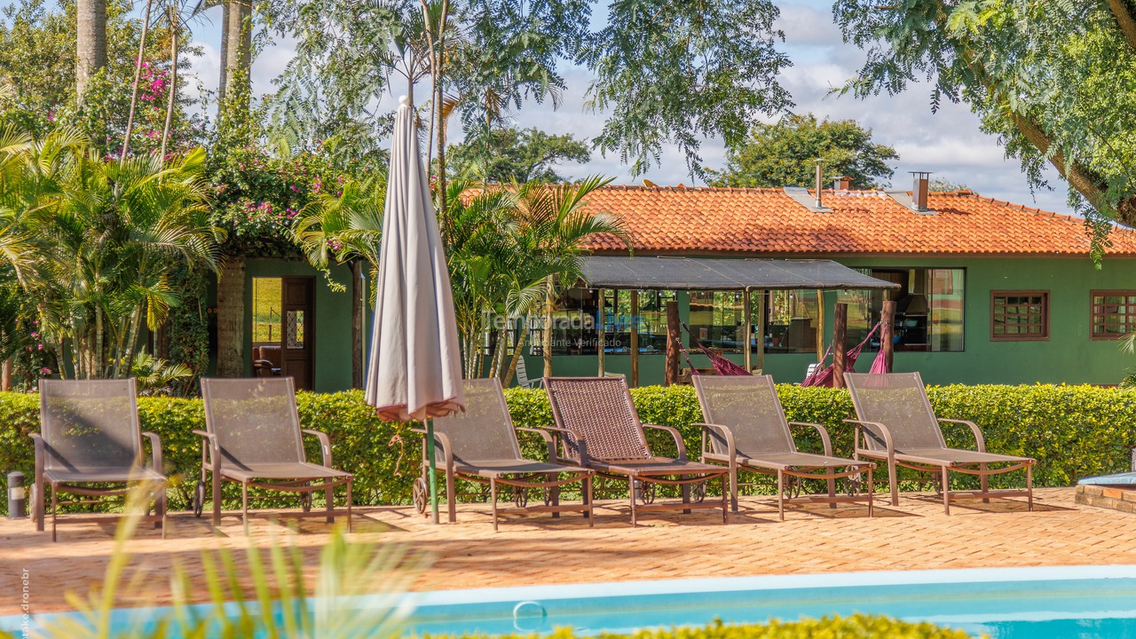 Granja para alquiler de vacaciones em Cesário Lange (Bairro Aleluia)