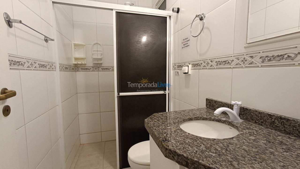 Casa para aluguel de temporada em Bombinhas (Canto Grande)