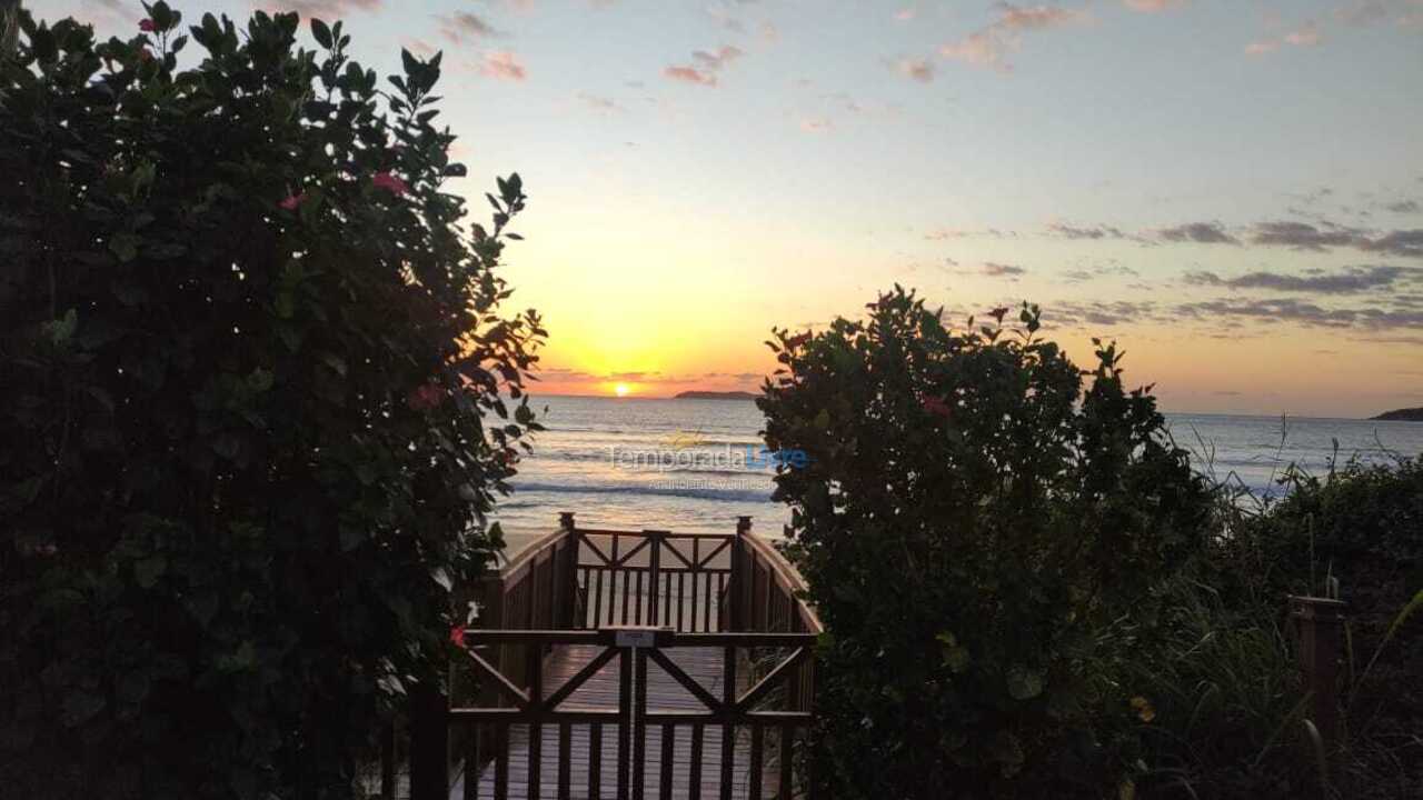 Casa para aluguel de temporada em Bombinhas (Canto Grande)