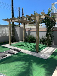 High Standard House With Pool