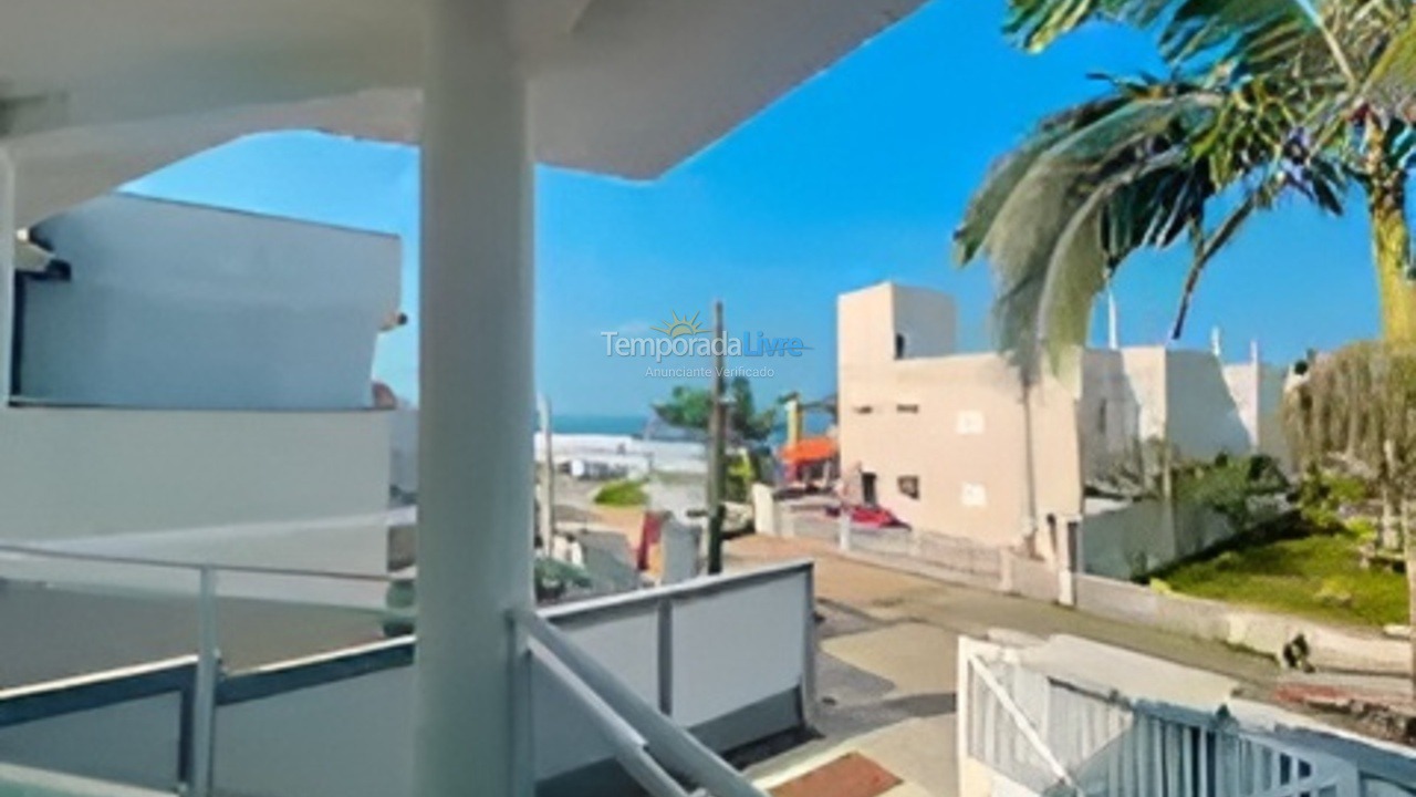 House for vacation rental in Itapoá (Itapema do Norte)