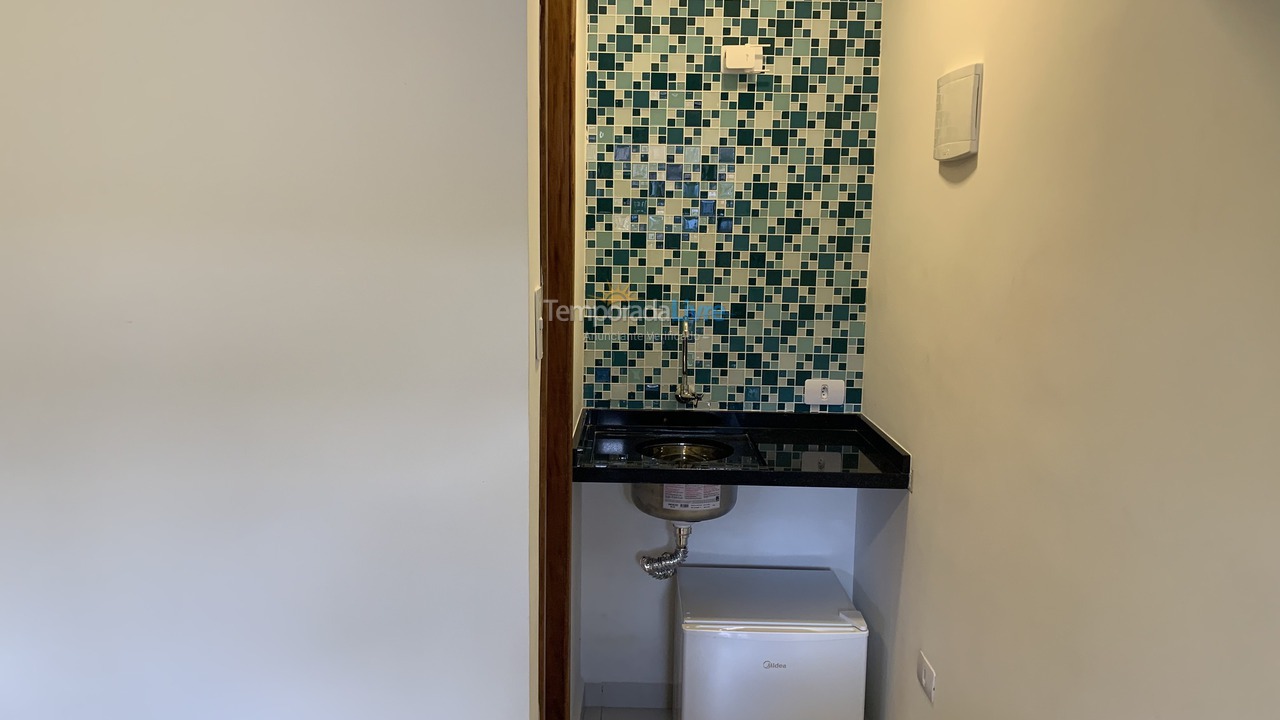 Casa para aluguel de temporada em Ubatuba (Praia das Toninhas)