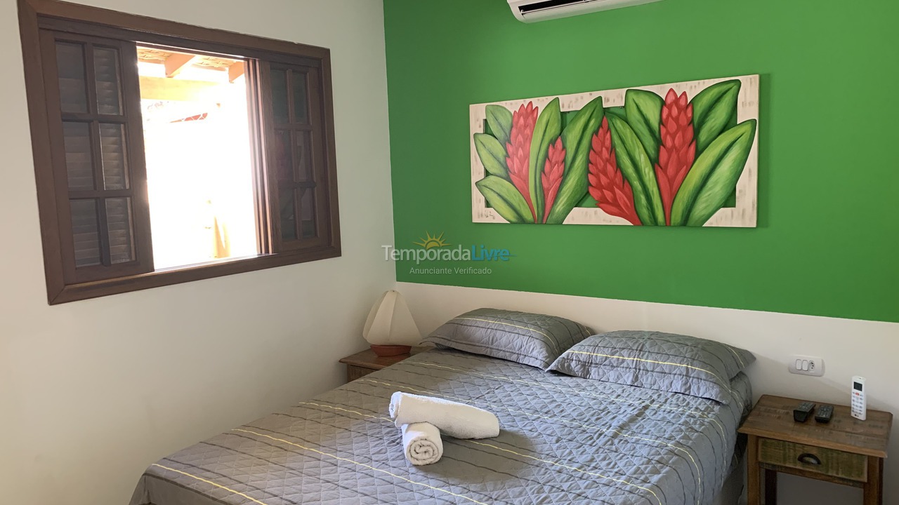 Casa para aluguel de temporada em Ubatuba (Praia das Toninhas)