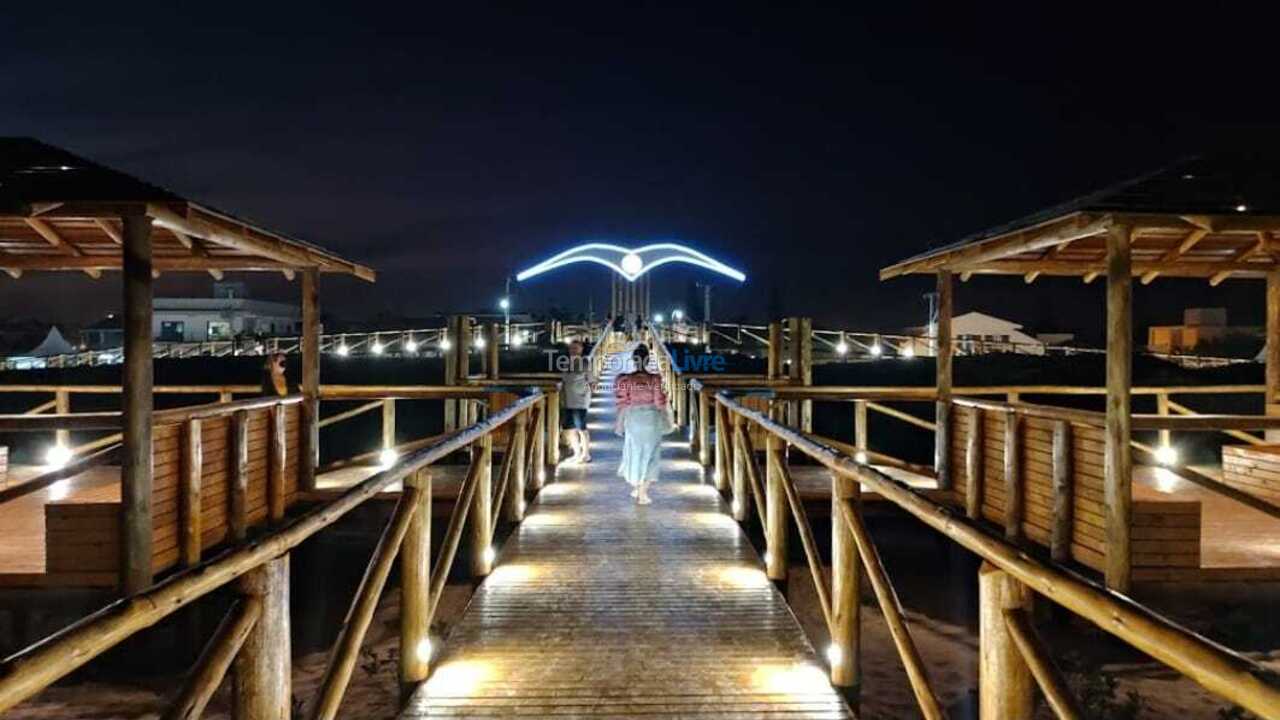 Casa para aluguel de temporada em Balneário Gaivota (Village Dunas I)