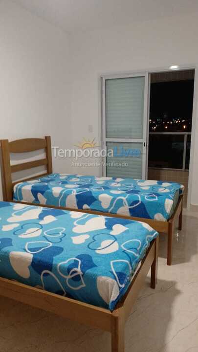 Apartment for vacation rental in Praia Grande (Vila Mirim)