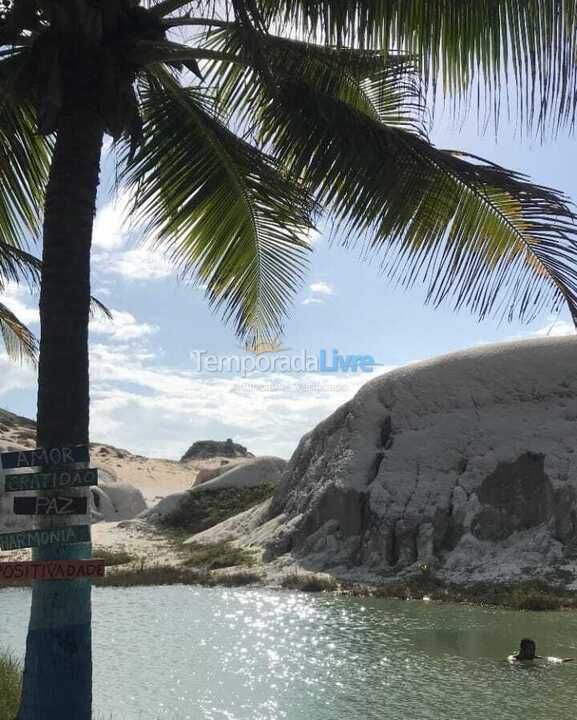 Casa para alquiler de vacaciones em Aracati (Praia de Quixaba Terra da Paixão)