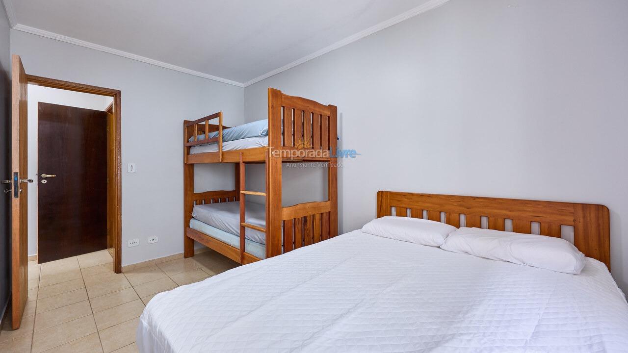 Apartamento para aluguel de temporada em Ubatuba (Praia Grande)