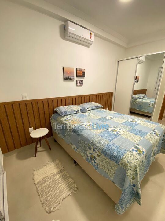 Apartment for vacation rental in Ubatuba (Praia das Toninhas)