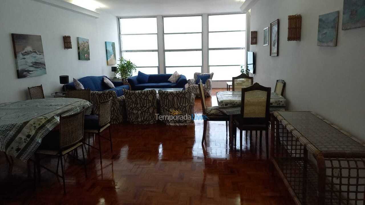 Apartamento para aluguel de temporada em Guarujá (Pitangueiras)
