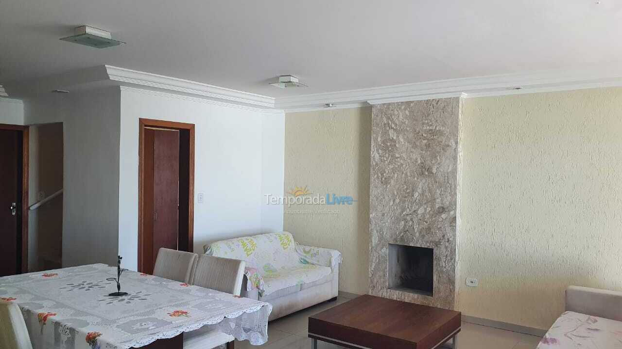 House for vacation rental in Peruíbe (Parque Turistico)