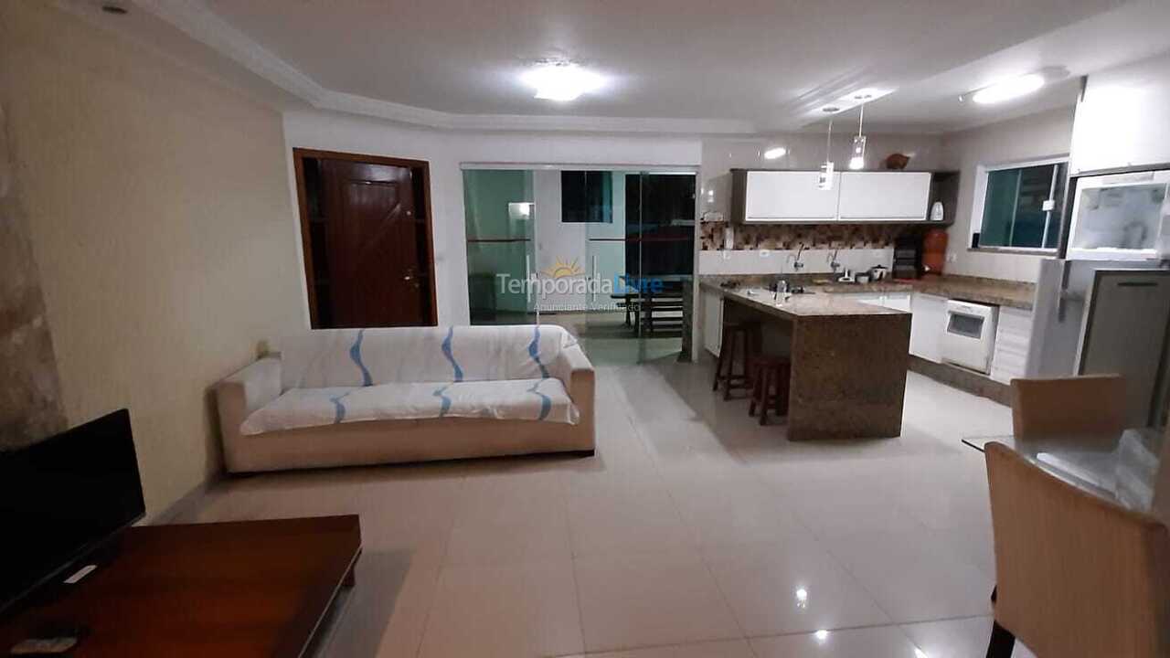 House for vacation rental in Peruíbe (Parque Turistico)