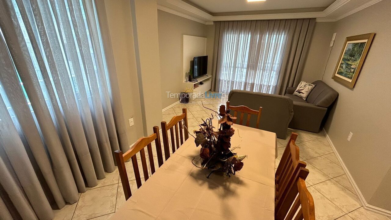 Apartamento para alquiler de vacaciones em Itapema (Meia Praia)