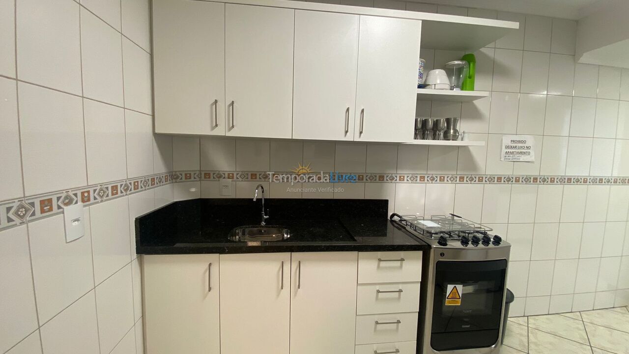 Apartamento para alquiler de vacaciones em Itapema (Meia Praia)