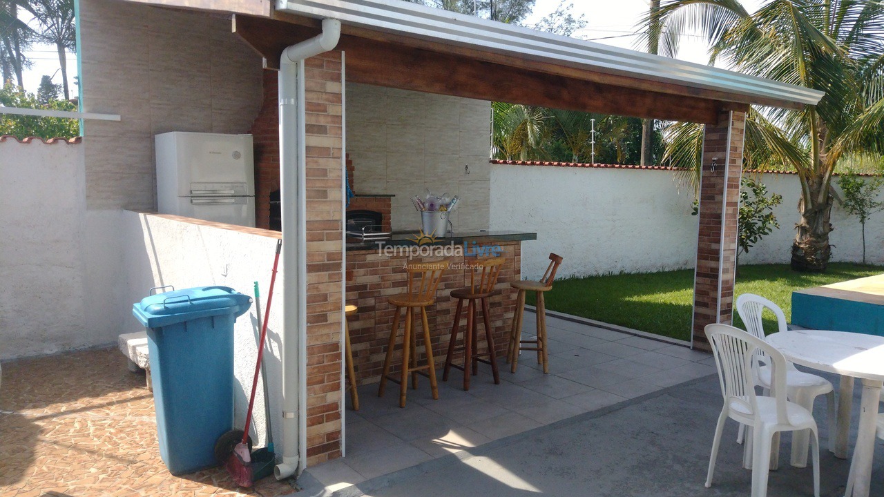 Casa para aluguel de temporada em Itanhaém (Jd Grandesp)