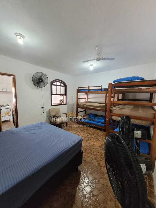 Casa para aluguel de temporada em Itanhaém (Jd Grandesp)