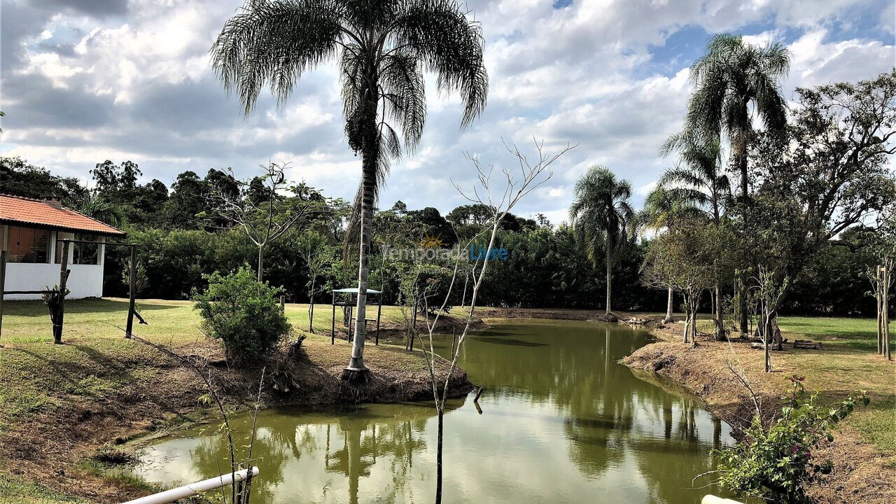 Casa para aluguel de temporada em Quadra (Aleluia Barreiro)