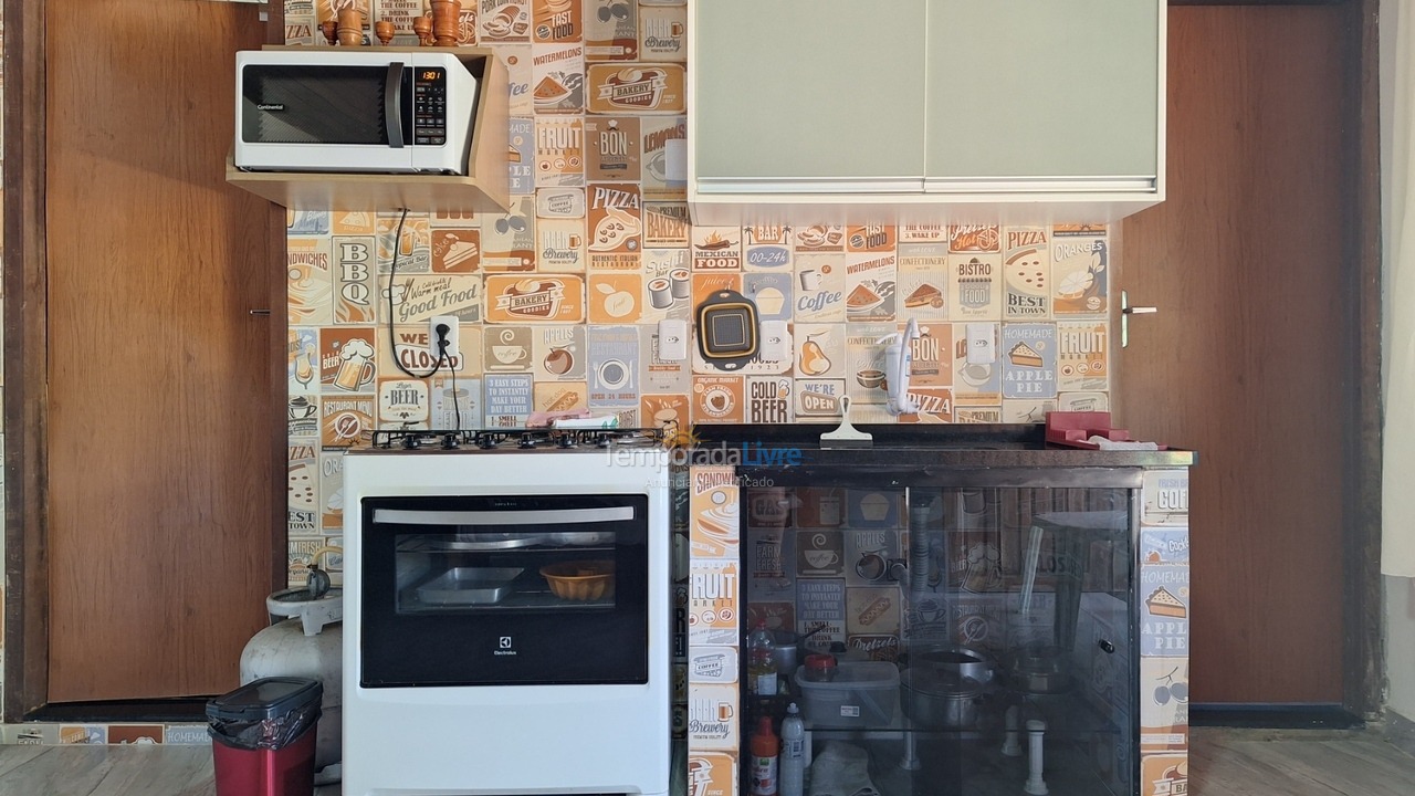 Casa para aluguel de temporada em Camaçari (Jauá)