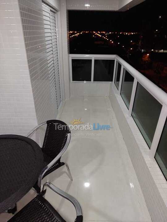 Apartamento para aluguel de temporada em Praia Grande (Maracanã)