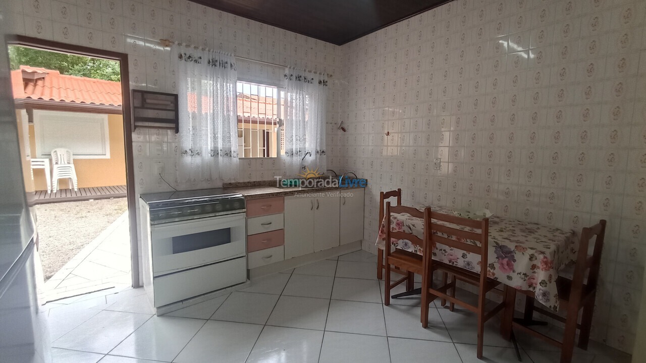 Casa para alquiler de vacaciones em Florianópolis (Lagoinha)