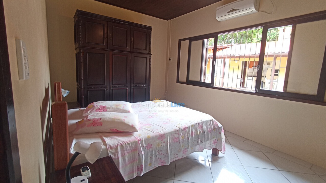 Casa para alquiler de vacaciones em Florianópolis (Lagoinha)