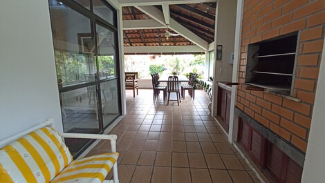 Excelente Casa para aluguel de temporada em Brava, Florianópolis,...