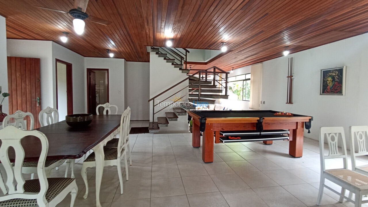 Casa para aluguel de temporada em Florianópolis (Brava)