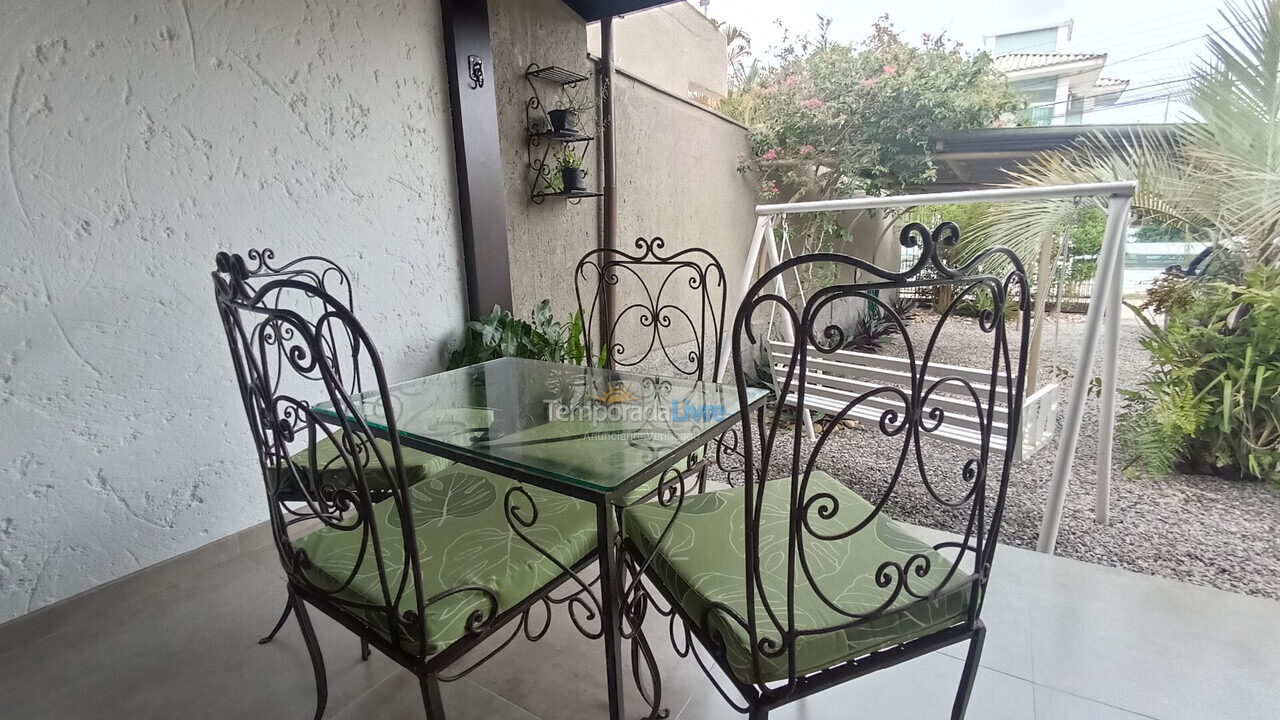 Casa para aluguel de temporada em Florianopolis (Praia dos Ingleses)