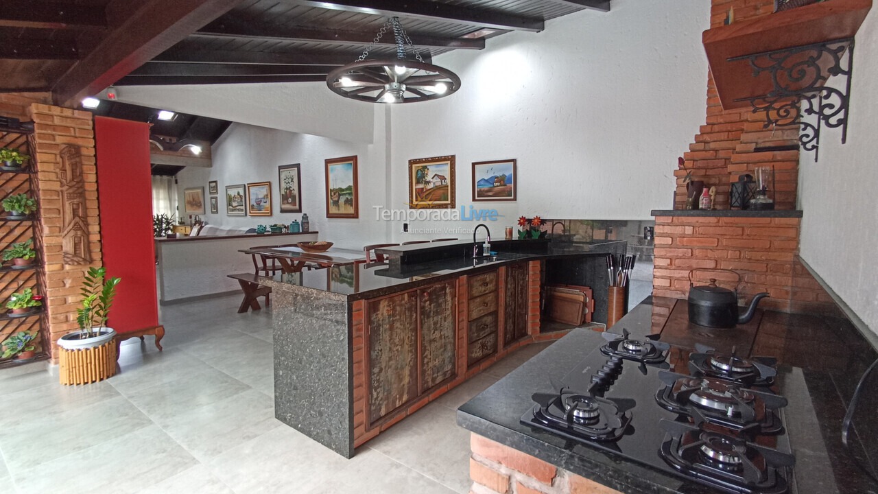 Casa para aluguel de temporada em Florianopolis (Praia dos Ingleses)