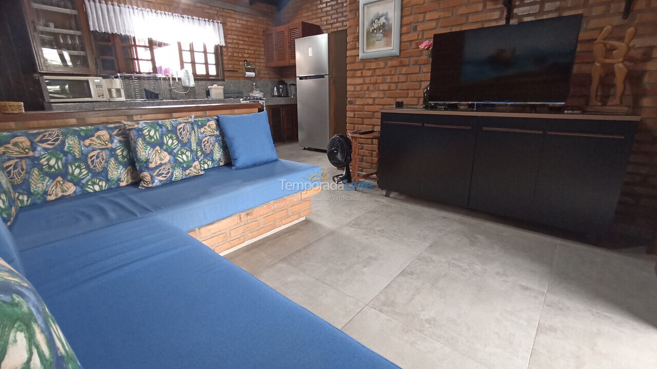 Casa para aluguel de temporada em Florianopolis (Praia dos Ingleses)