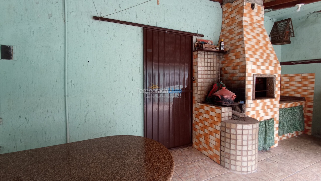 Casa para aluguel de temporada em Florianopolis (Praia dos Ingleses)