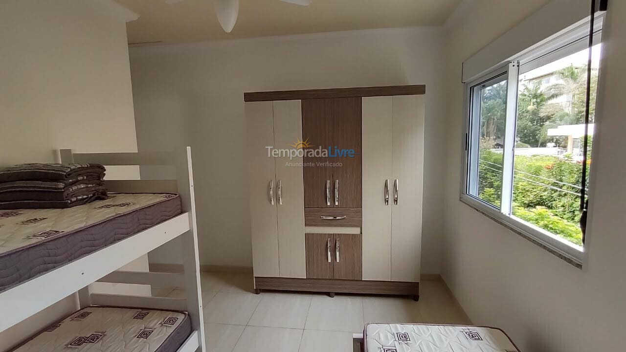 Apartamento para alquiler de vacaciones em Florianópolis (Cachoeira do Bom Jesus)