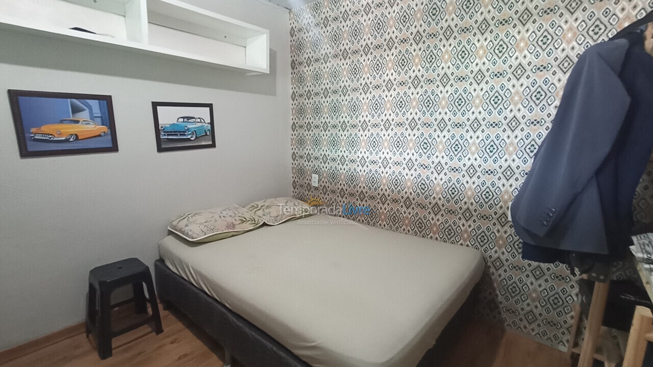 Casa para aluguel de temporada em Florianopolis (Praia dos Ingleses)