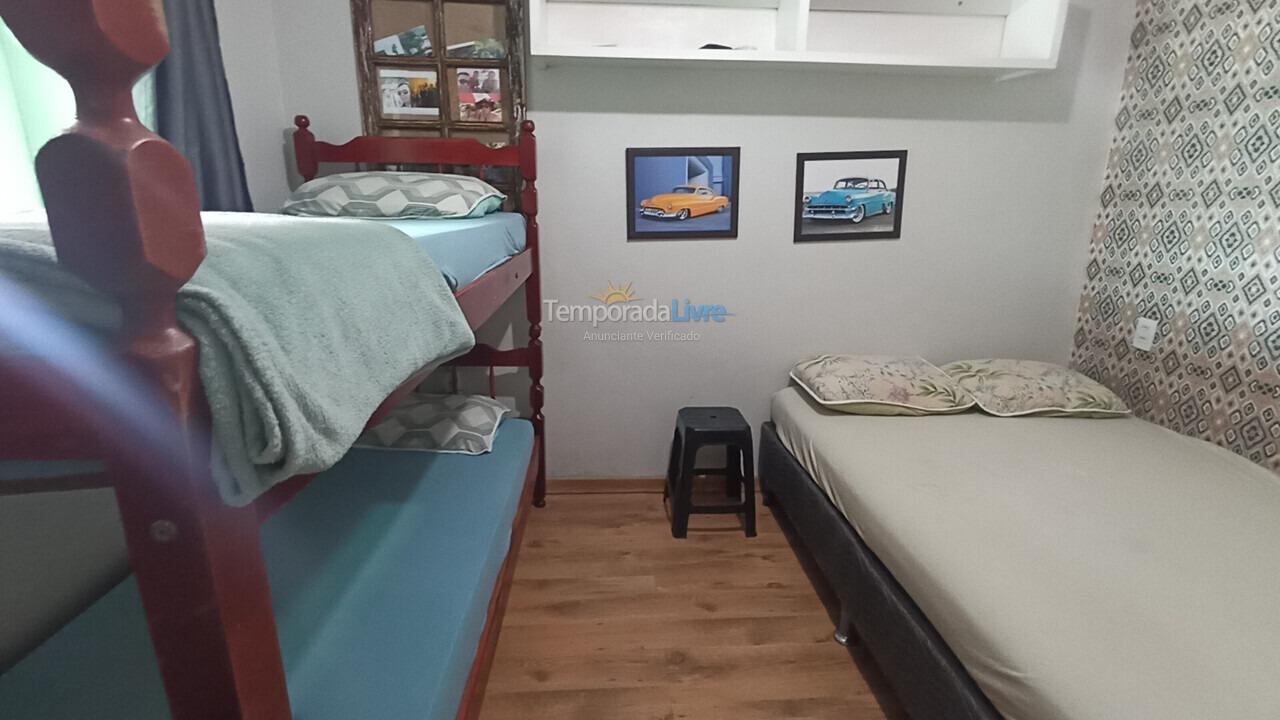 Casa para aluguel de temporada em Florianopolis (Praia dos Ingleses)