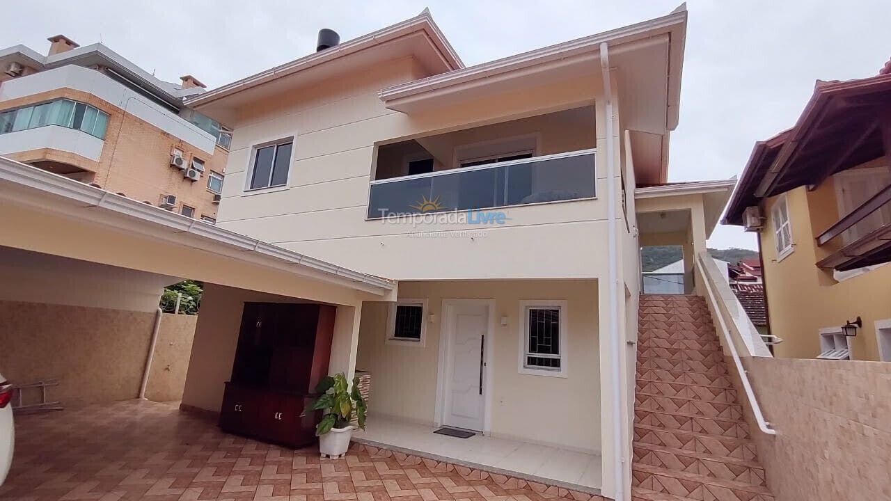 Apartamento para alquiler de vacaciones em Florianópolis (Cachoeira do Bom Jesus)