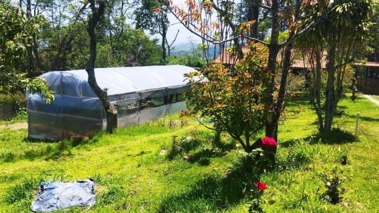 Ranch for vacation rental in São Roque (Recanto Dos Eucaliptos)