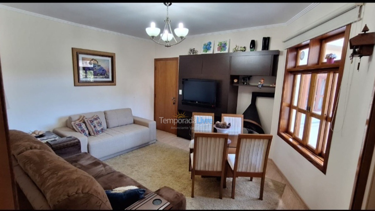 Apartment for vacation rental in Campos do Jordão (Capivari)