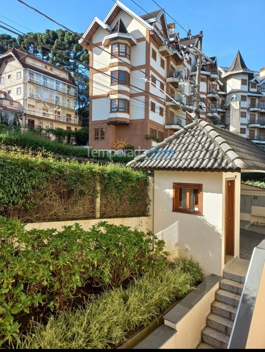 Apartment for vacation rental in Campos do Jordão (Capivari)