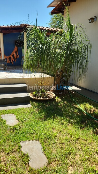 Casa para aluguel de temporada em Frutal (Centro)