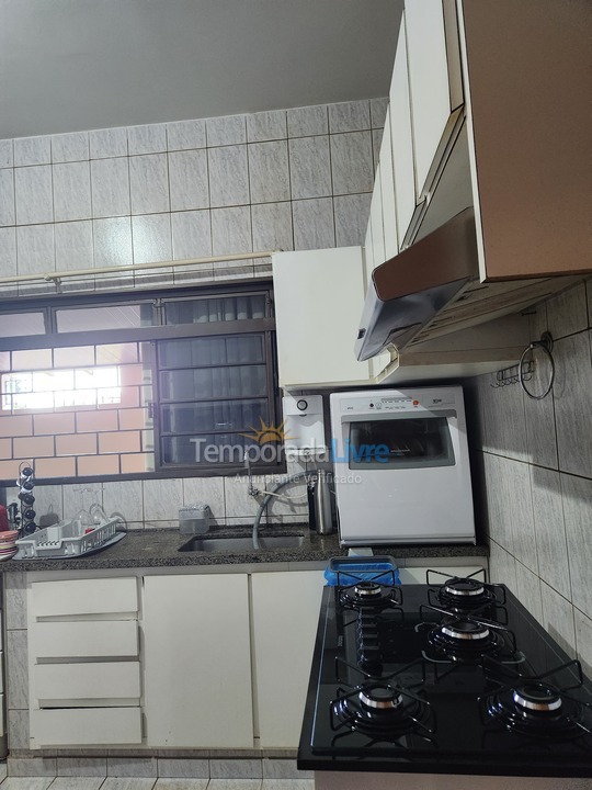 Casa para aluguel de temporada em Frutal (Centro)