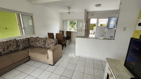 Sala de estsr vom vista da sala de jantar 