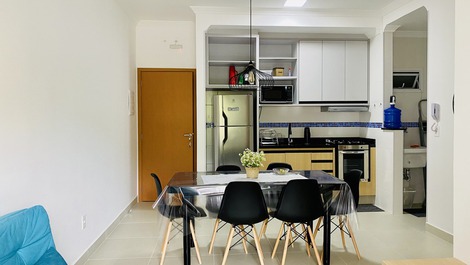 Cozinha com todos utensílios, móveis todos novos…