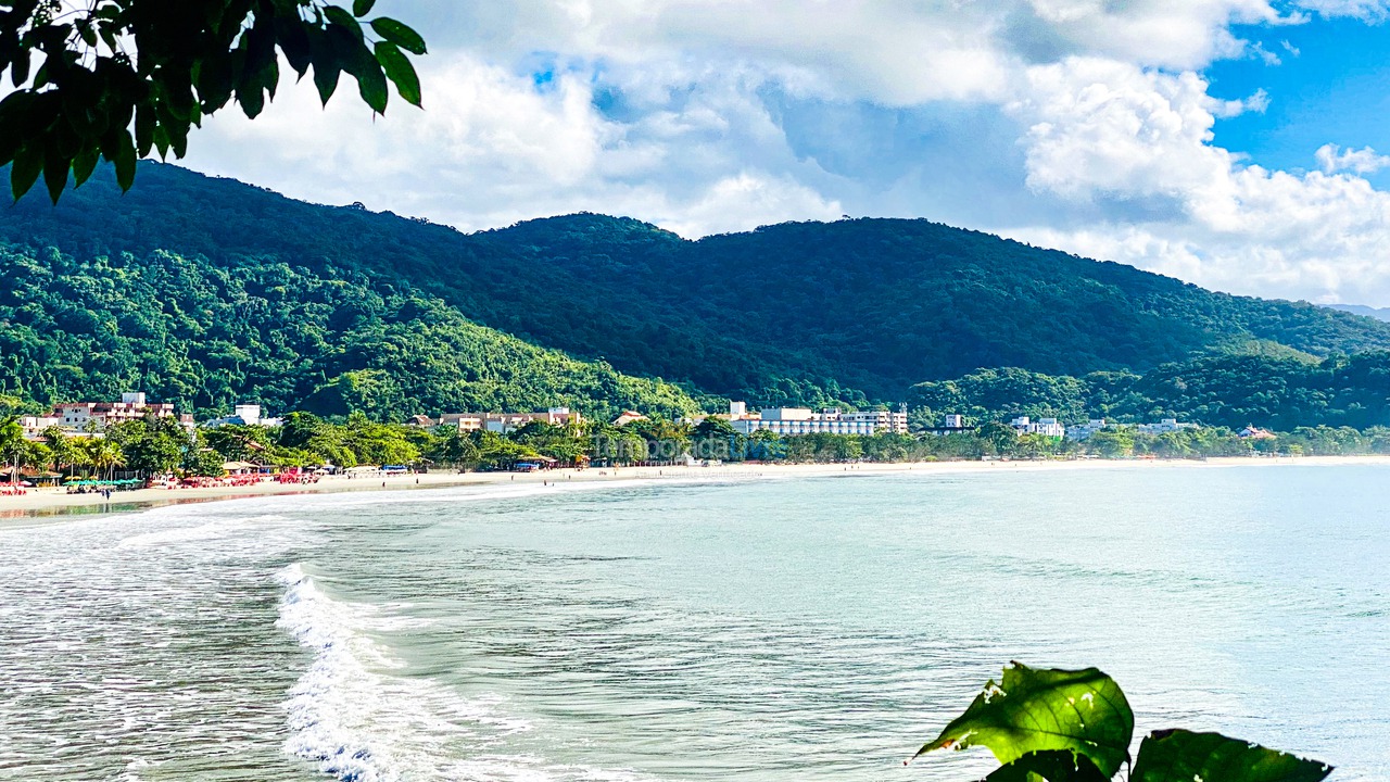 Apartamento para aluguel de temporada em Ubatuba (Praia das Toninhas)